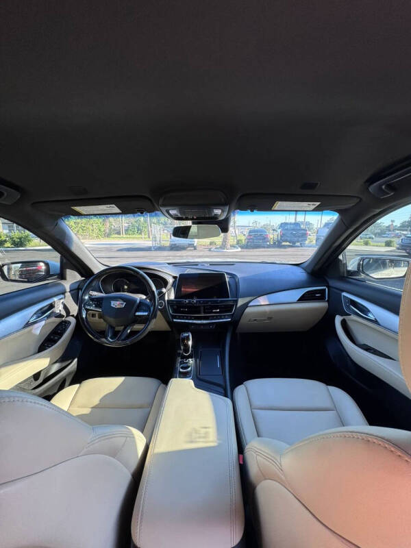 2021 Cadillac CT5 Luxury