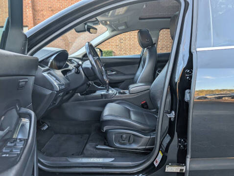 2018 Jaguar E-PACE P250 SE