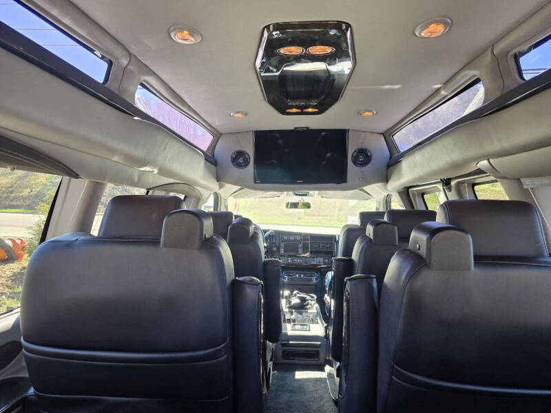 2018 Chevrolet Express 2500
