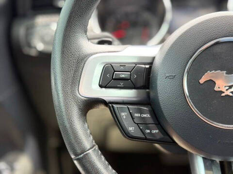 2015 Ford Mustang V6