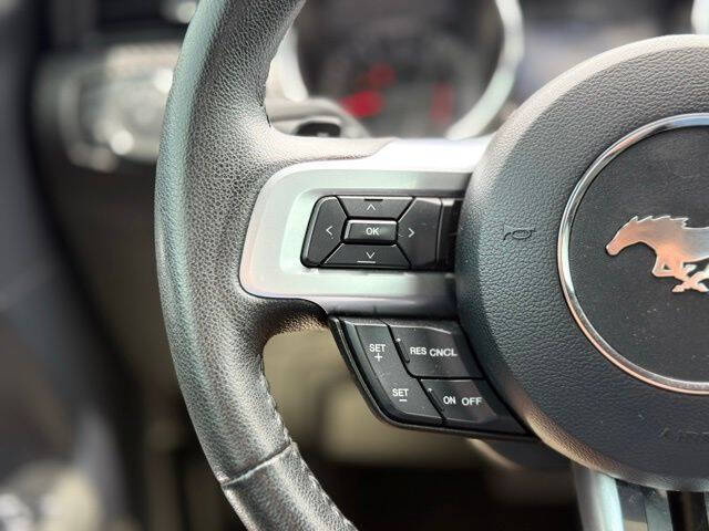2015 Ford Mustang V6