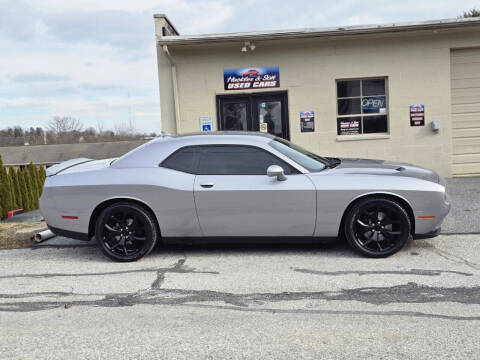 2015 Dodge Challenger SXT Plus