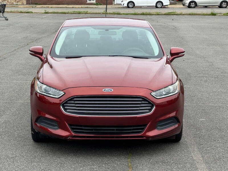 2014 Ford Fusion SE
