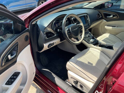 2015 Chrysler 200 C
