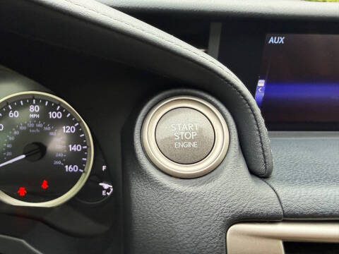 2016 Lexus IS 200t