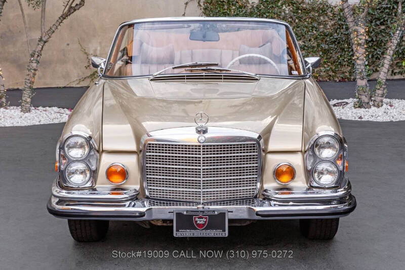 1970 Mercedes-Benz 280-Class