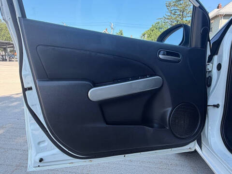 2011 Mazda MAZDA2 Sport