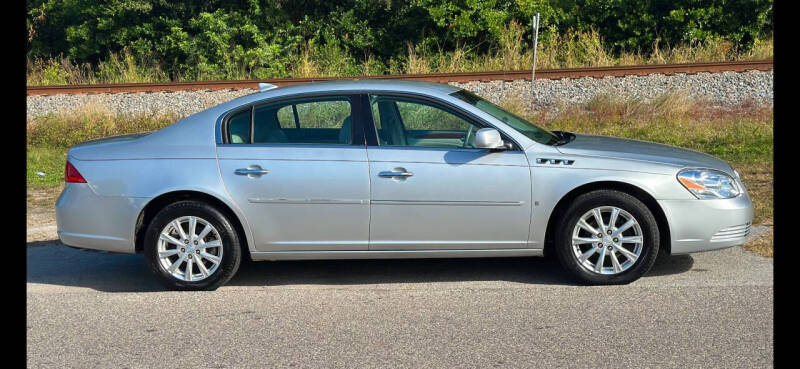 2009 Buick Lucerne CXL photo 6