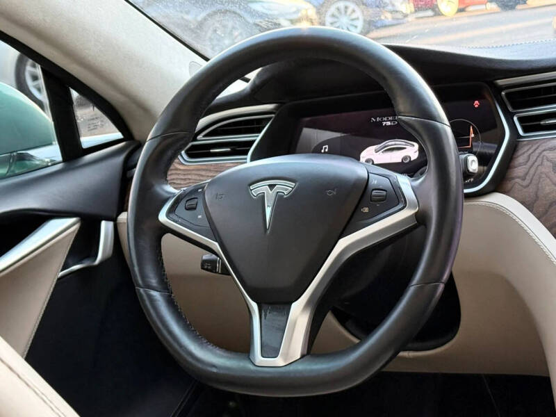 2016 Tesla Model S