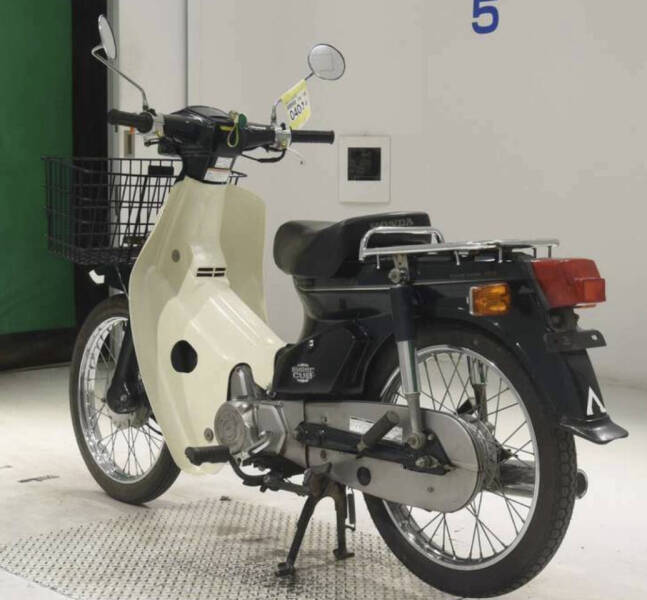1998 Honda Super Cub Custom C90E