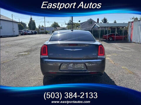 2018 Chrysler 300 Limited