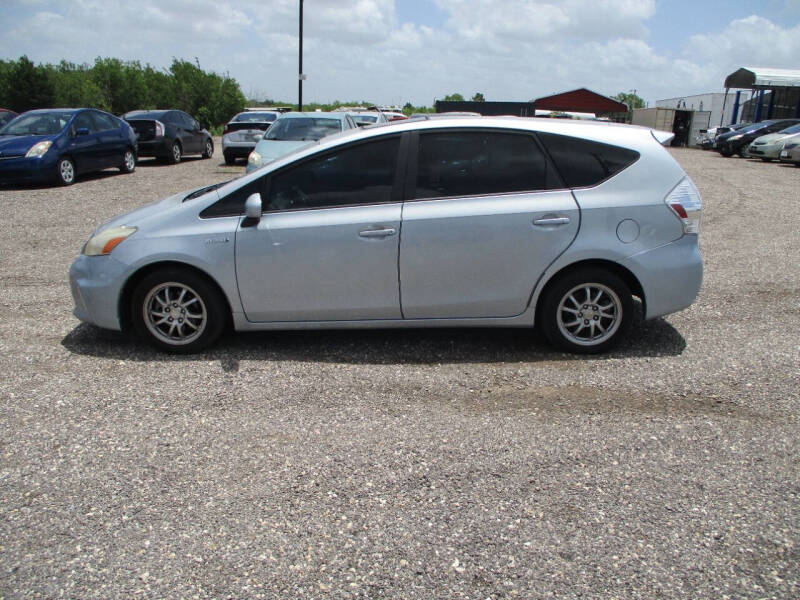 2012 Toyota Prius v Two