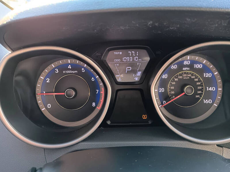 2011 Hyundai Elantra