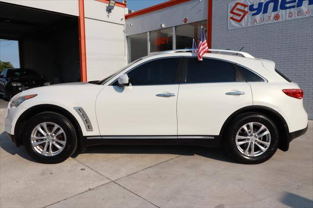 2010 Infiniti FX35  - $9,697