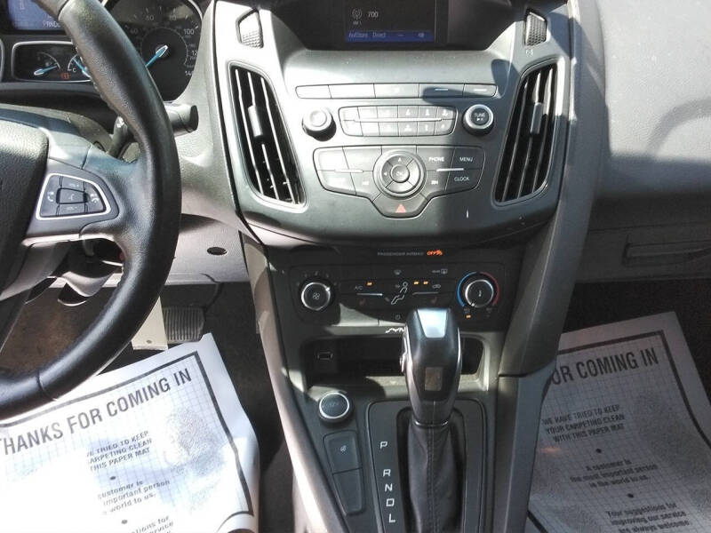 2015 Ford Focus SE