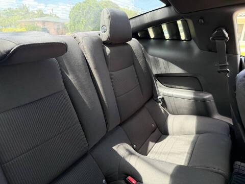 2012 Ford Mustang V6 Premium