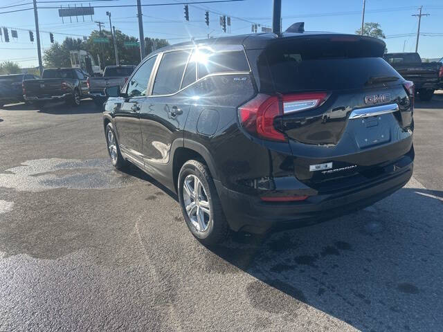 2024 GMC Terrain SLE