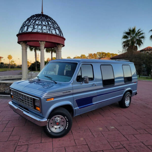 1983 Ford E-100