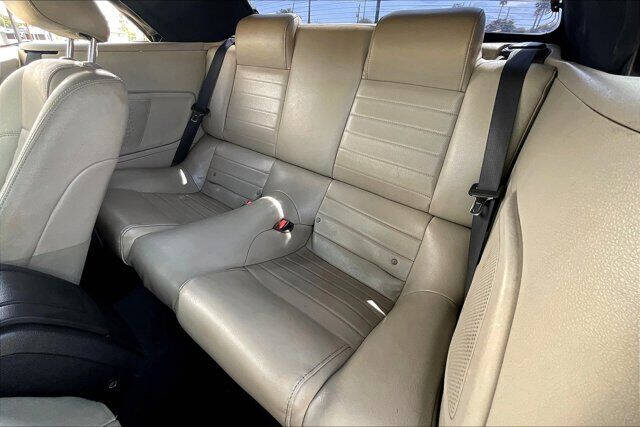 2010 Ford Mustang V6