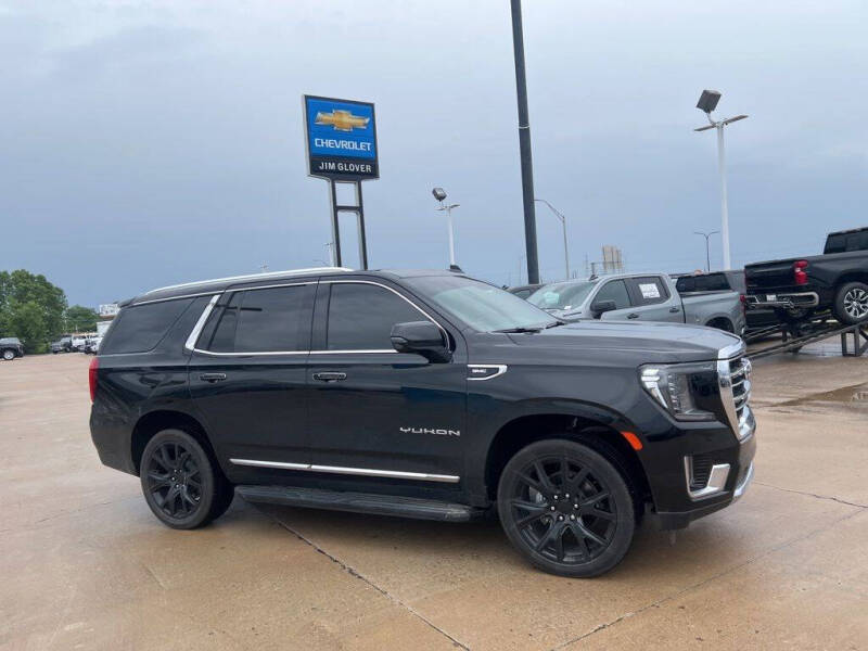 2023 GMC Yukon SLT