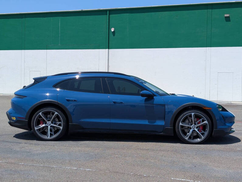 2021 Porsche Taycan 4S Cross Turismo