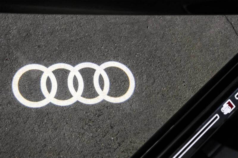 2020 Audi Q8 quattro Prestige 55 TFSI