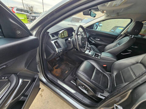 2020 Jaguar E-PACE P250 SE