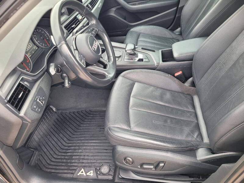 2017 Audi A4 2.0T quattro Premium