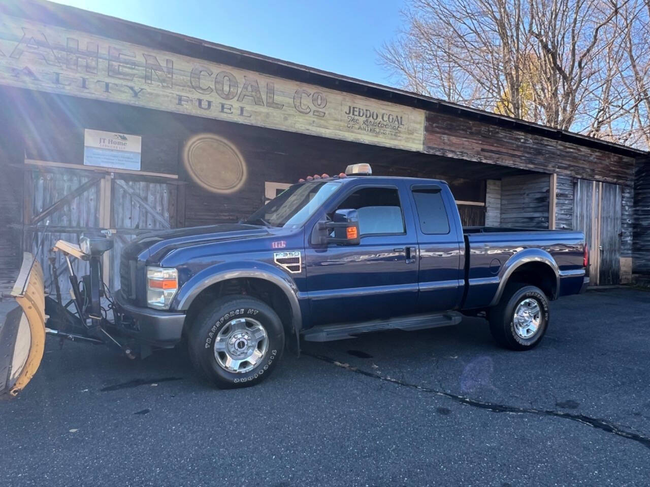 2008 Ford F-350 Super Duty for sale at Drive X in Oakville, CT