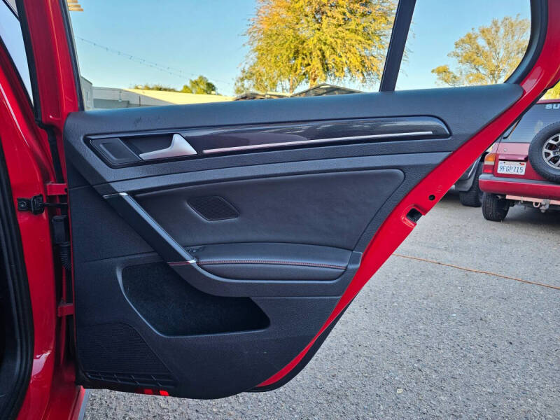 2015 Volkswagen Golf GTI