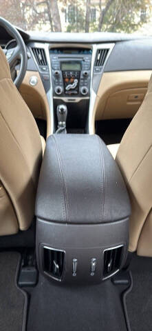 2012 Hyundai Sonata Hybrid