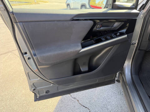 2024 Subaru Solterra Premium