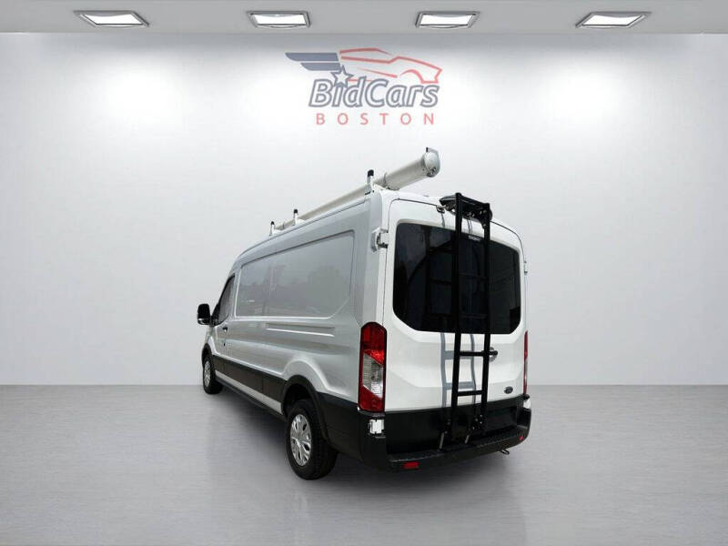 2023 Ford E-Transit