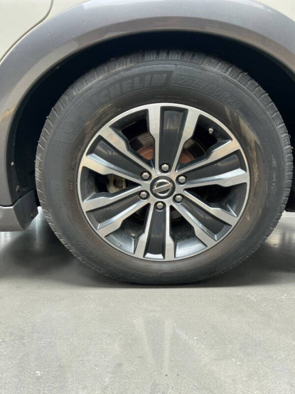 2017 Nissan Armada SL