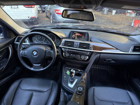 2016 BMW 3 Series 320i xDrive
