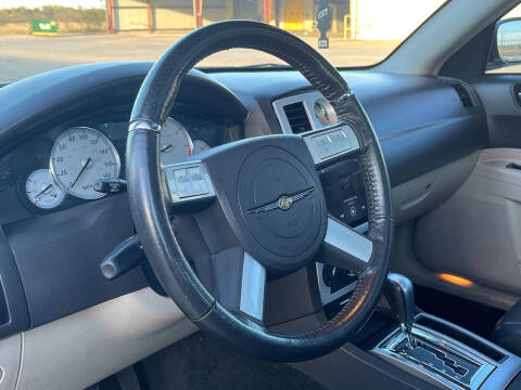 2006 Chrysler 300 SRT-8