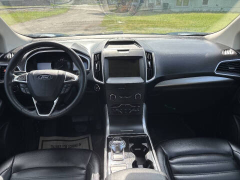 2020 Ford Edge SEL