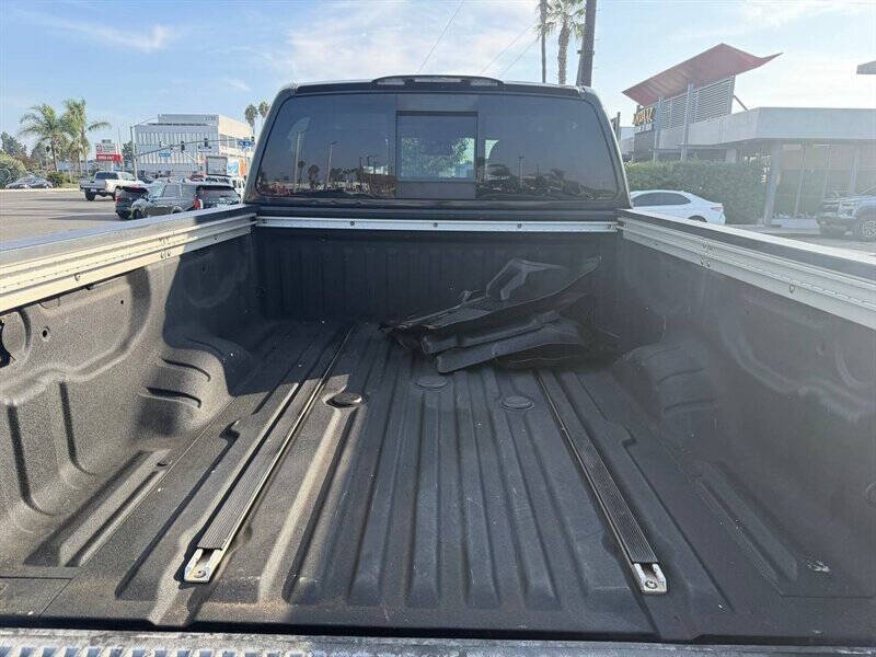 2016 Nissan Titan XD SL