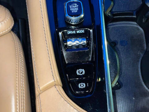 2018 Volvo XC90 T8 eAWD Inscription