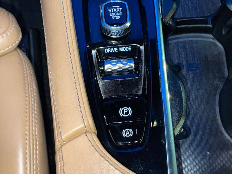 2018 Volvo XC90 T8 eAWD Inscription