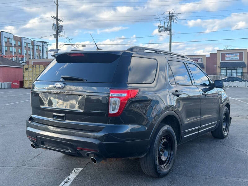 2013 Ford Explorer