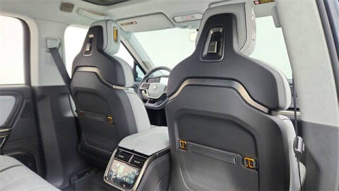 2023 Rivian R1T Adventure