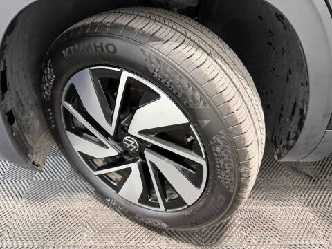 2025 Volkswagen Atlas SE 4Motion