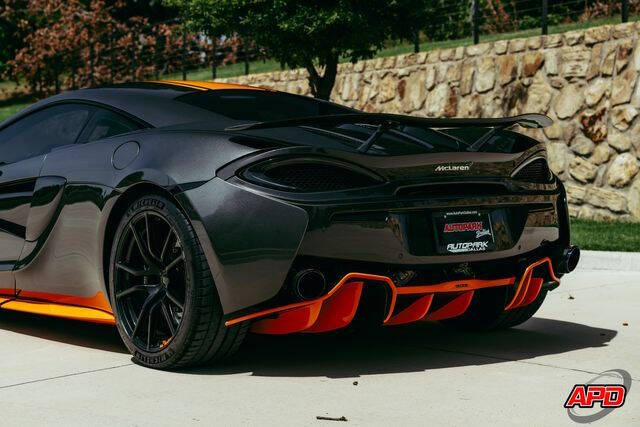 2017 McLaren 570S