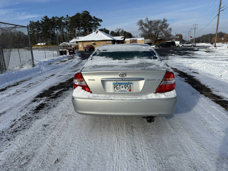 2004 Toyota Camry LE