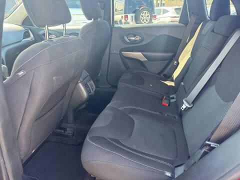 2017 Jeep Cherokee 75th Anniversary