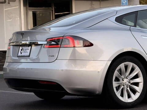 2016 Tesla Model S