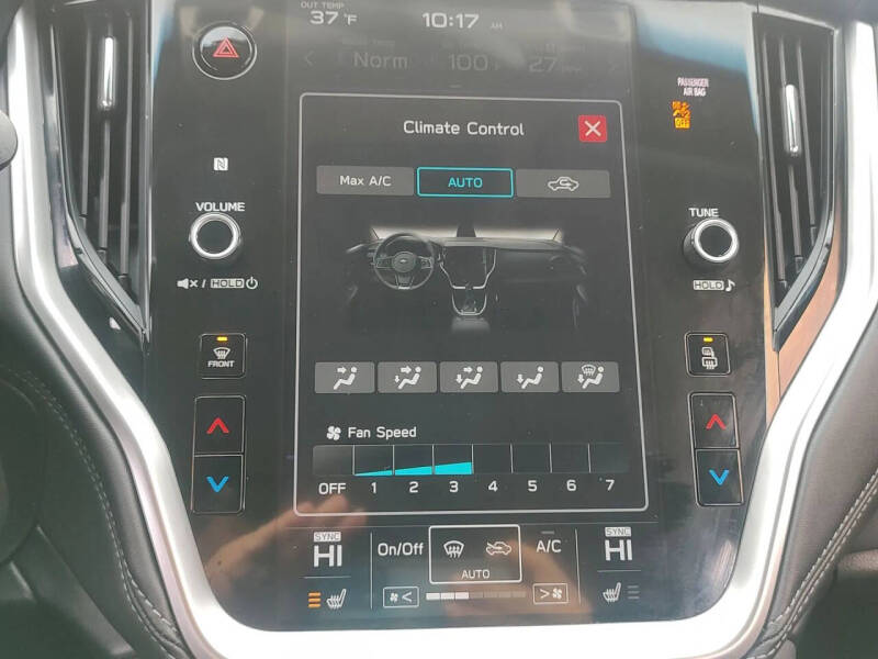 2022 Subaru Outback Premium