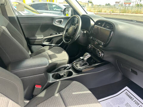 2023 Kia Soul EX