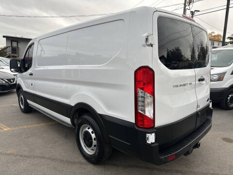 2022 Ford Transit 150